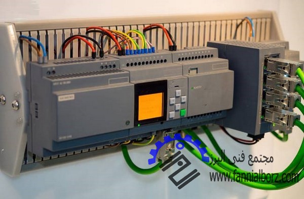 تفاوت های میان میکروکنترلرها و PLC