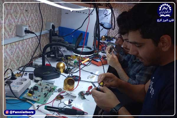 آموزش تعمیرات برد در کرج