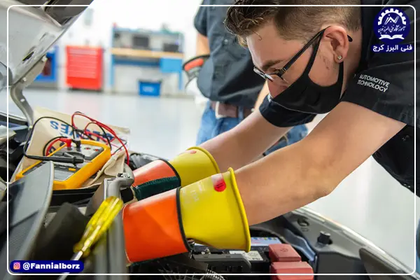 بررسی وضعیت استخدام برق‌ کاران خودرو